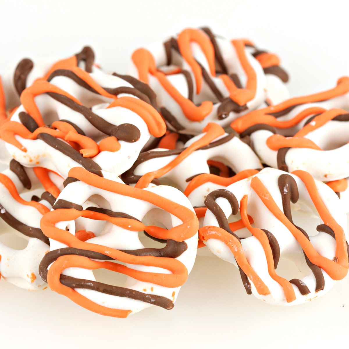 Frosted Harvest Pretzels